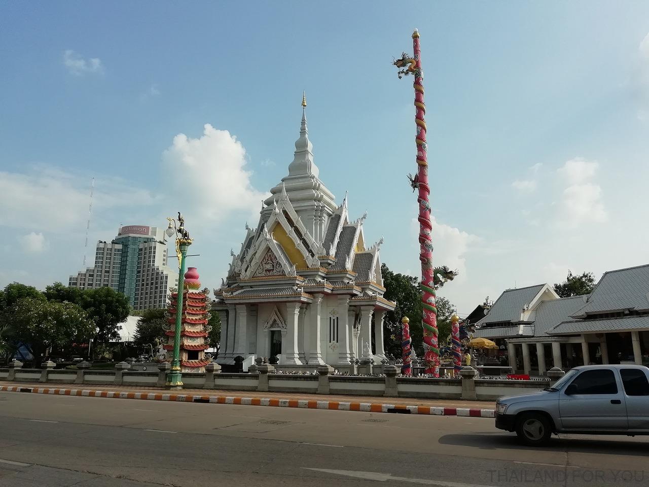 タイ コンケン 寺