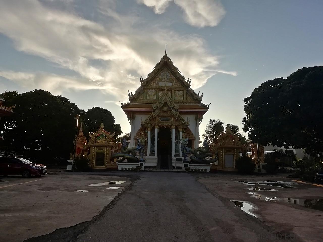Wat Phra in Plaeng ナコンパノム タイ