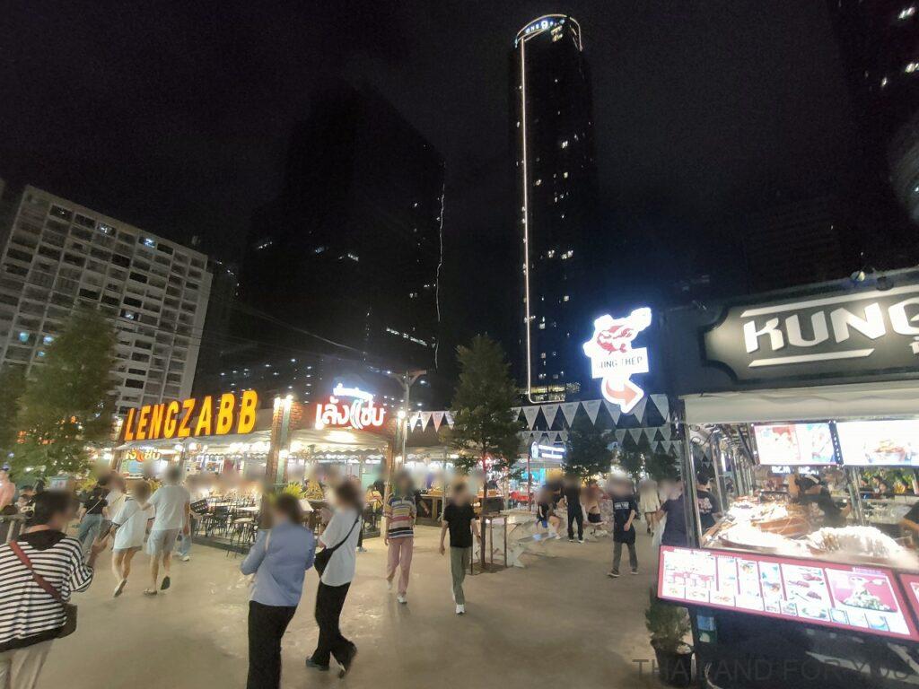 ジョッドフェアーズナイトマーケット バンコク 夜市 一番人気