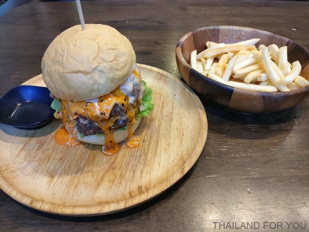 キングコングバーガー&ステーキパタヤ King Kong Burger & Steak Pattaya 和牛ハンバーガー