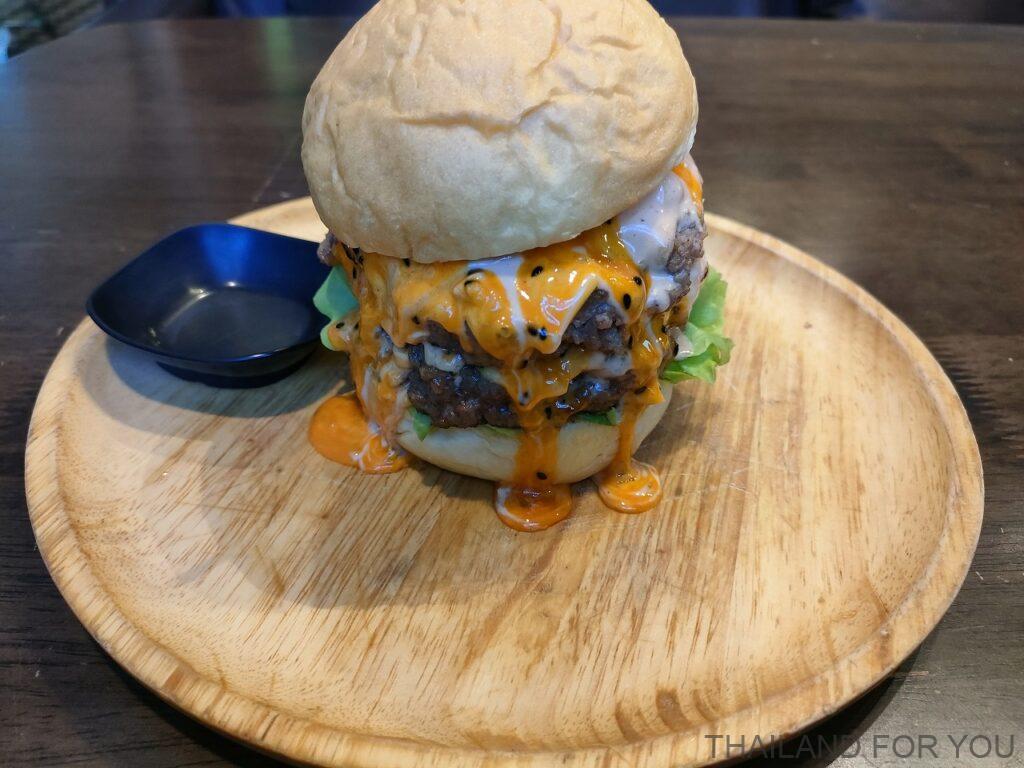 キングコングバーガー&ステーキパタヤ King Kong Burger & Steak Pattaya 和牛ハンバーガー