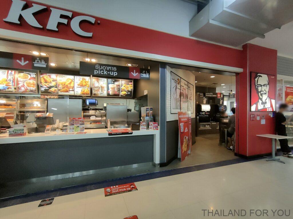 JJモール フードコート 食事