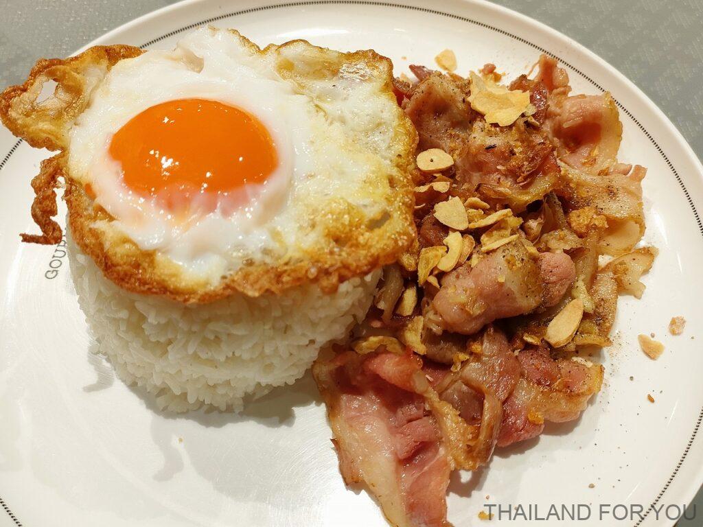 Kod Ka Pao Jhong Jarean エンポリアム フードコート