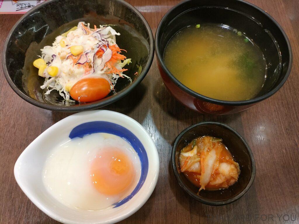 タイ やよい軒 すき焼き