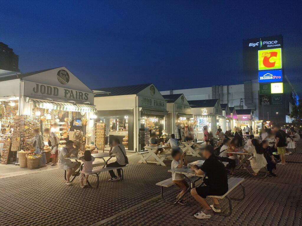 ジョッドフェアーズラチャダー ナイトマーケット