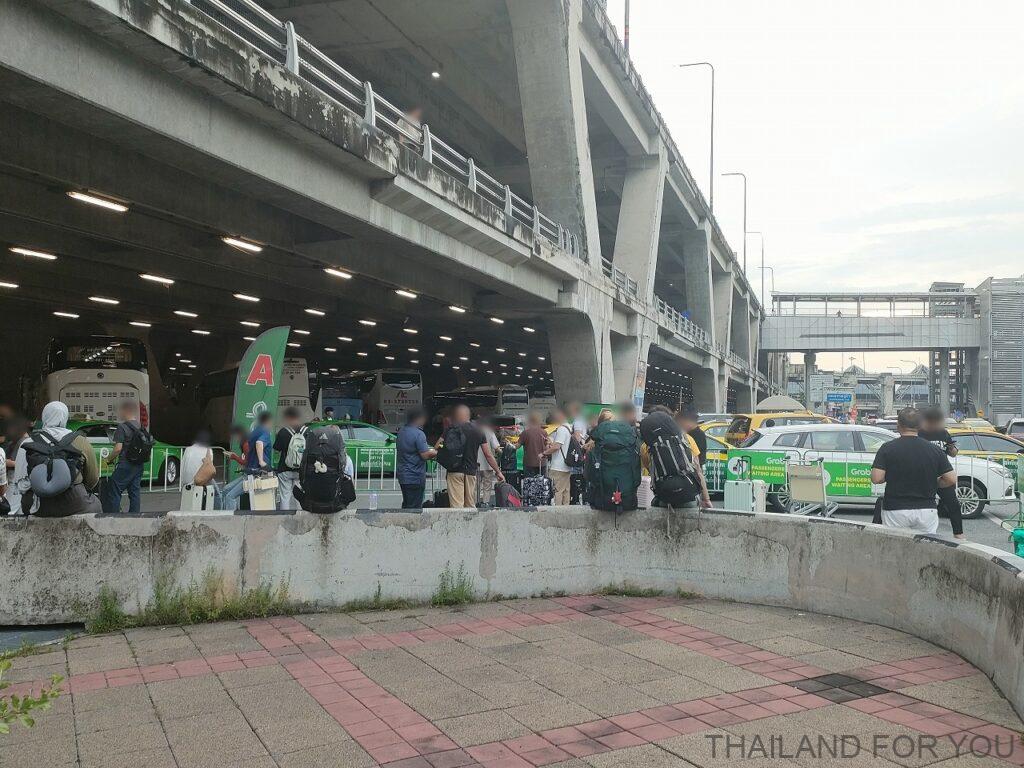 スワンナプーム空港 Grab 乗り場