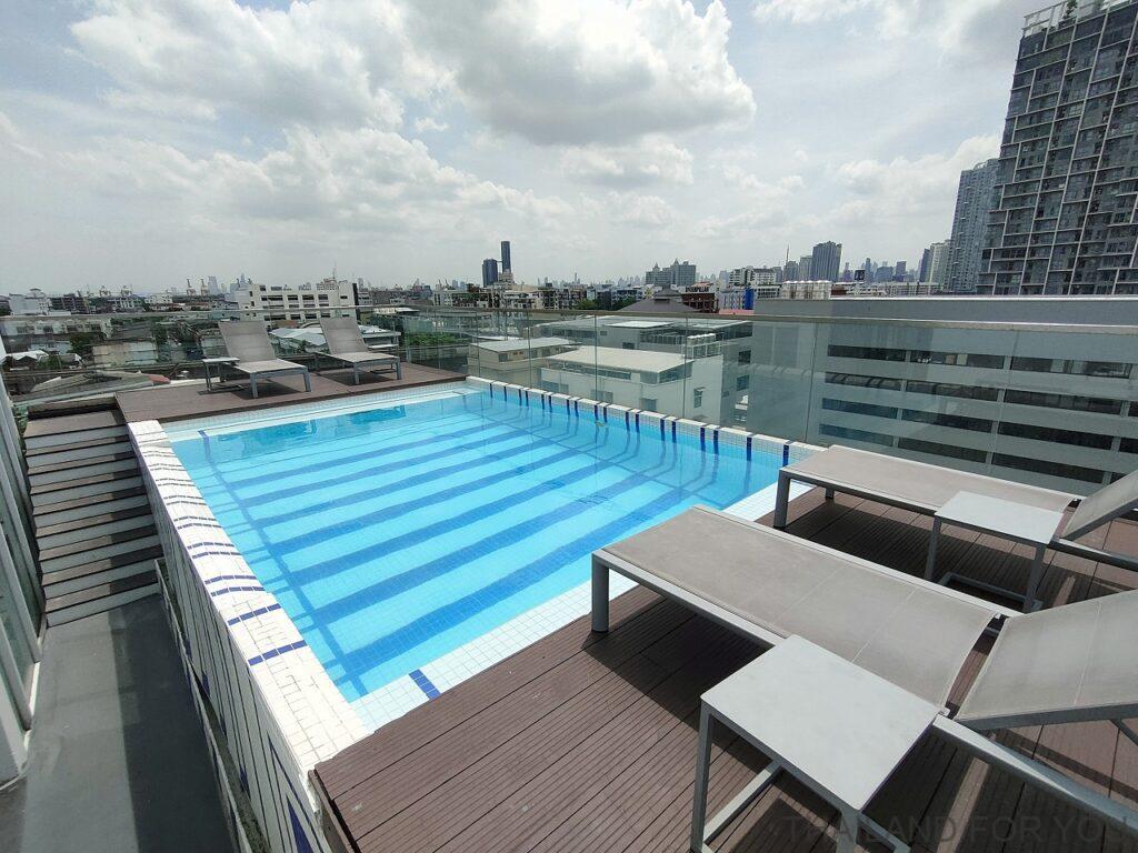 ホテルアンバースクンヴィット85 宿泊レビュー プール