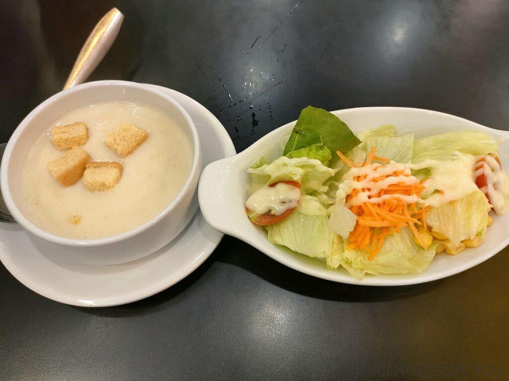 タイ サンタフェ