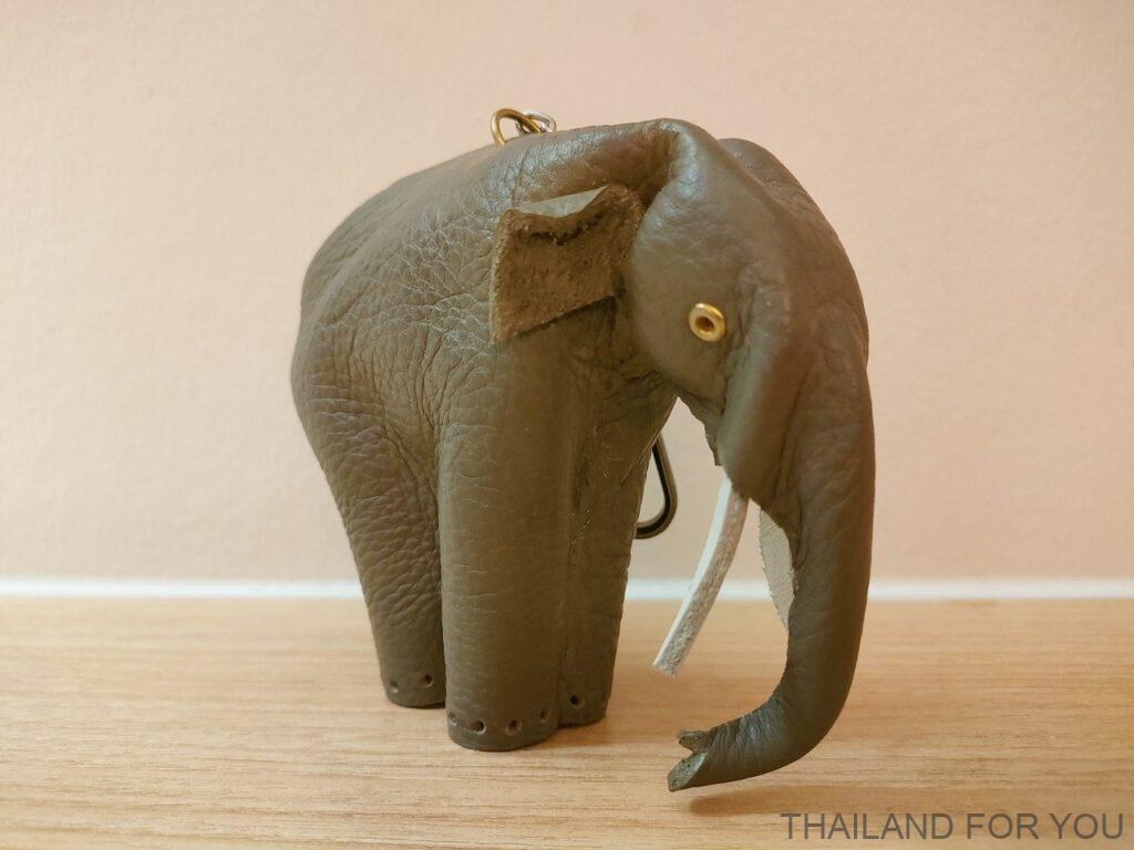 チャトチャック ウィークエンドマーケット 象のキーホルダー レザー