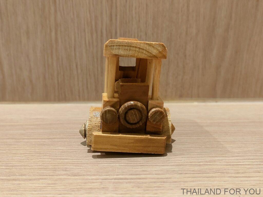 チャトチャック ウィークエンドマーケット トゥクトゥク おもちゃ 置物