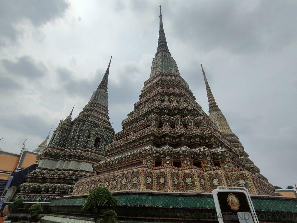 ワットポー 涅槃寺