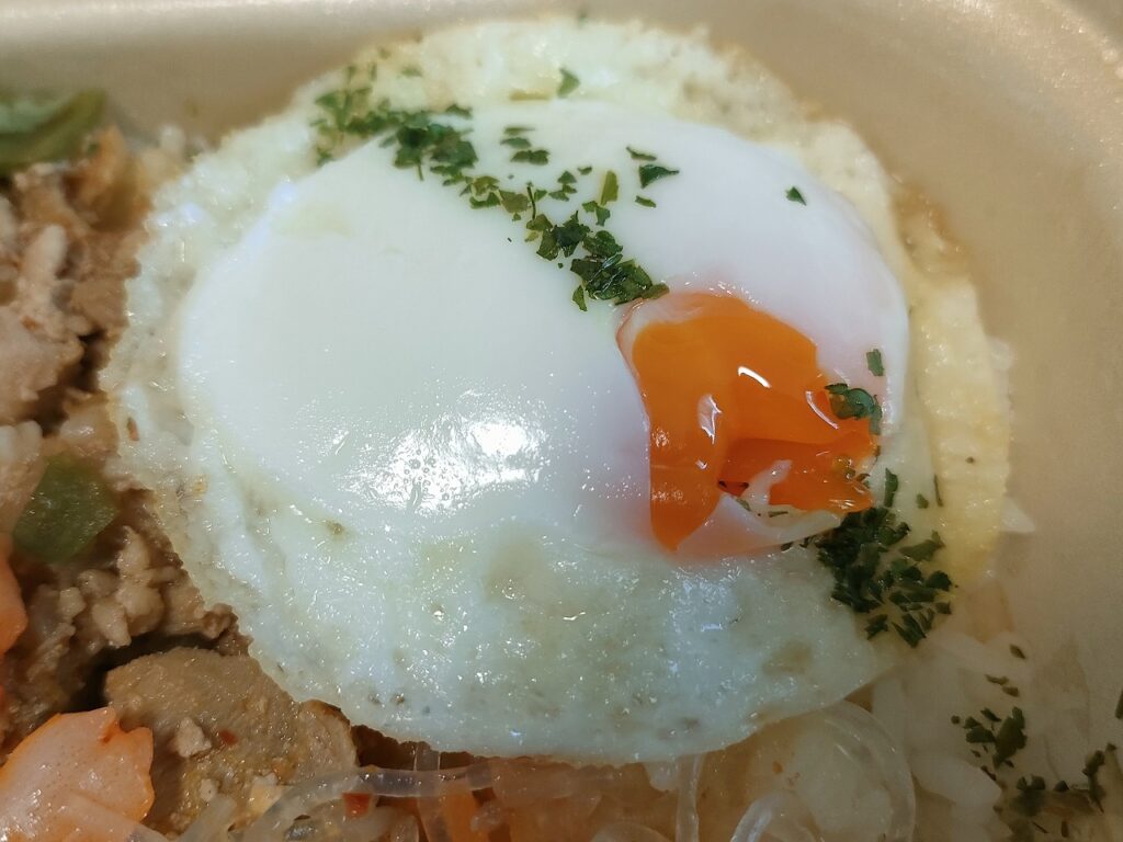 セブンイレブン CAFE BOXガパオライス 感想