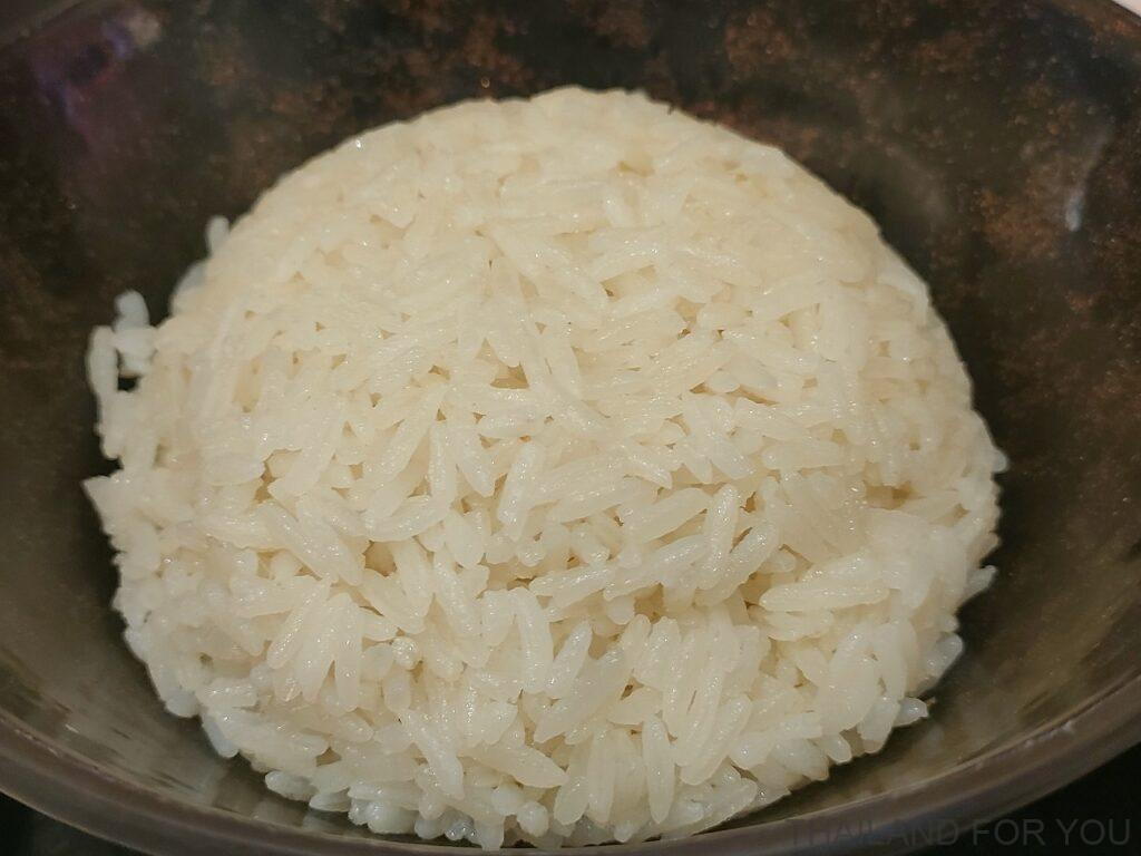 ゴーイー・チキン・ライス セントラルパークバンコク フードコート